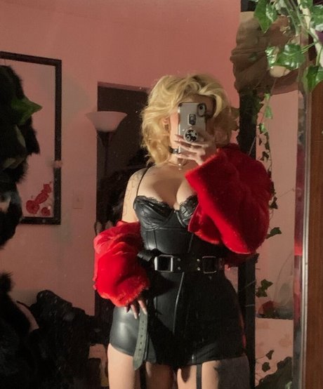 Nagie wyciekłe zdjęcie OnlyFans od Dxstbunny