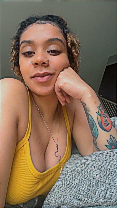 Nagie wyciekłe zdjęcie OnlyFans od Thee Kahleesi