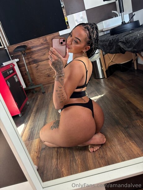 Nagie wyciekłe zdjęcie OnlyFans od Amandalvee