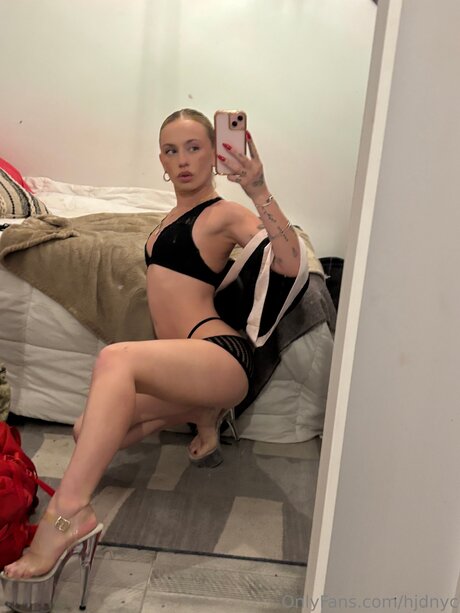 Nagie wyciekłe zdjęcie OnlyFans od Hjdnyc
