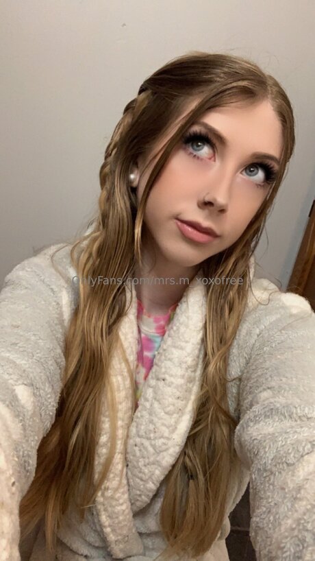 Mrs M Xoxofree