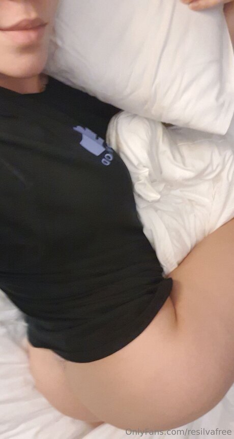 Nagie wyciekłe zdjęcie OnlyFans od Resilvafree