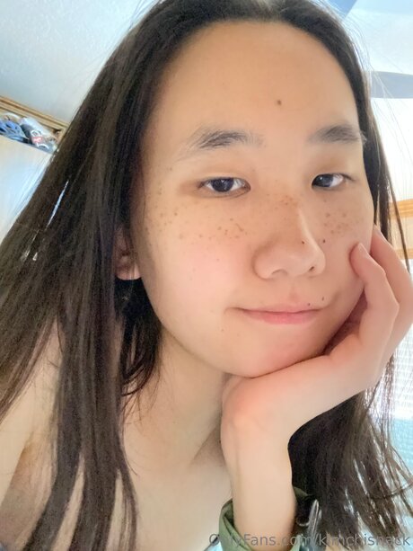 Nagie wyciekłe zdjęcie OnlyFans od Kimchisnack