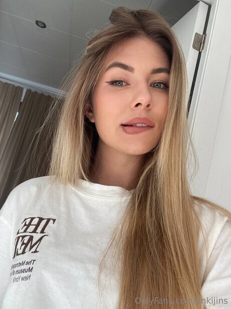 Nagie wyciekłe zdjęcie OnlyFans od Jinkijins