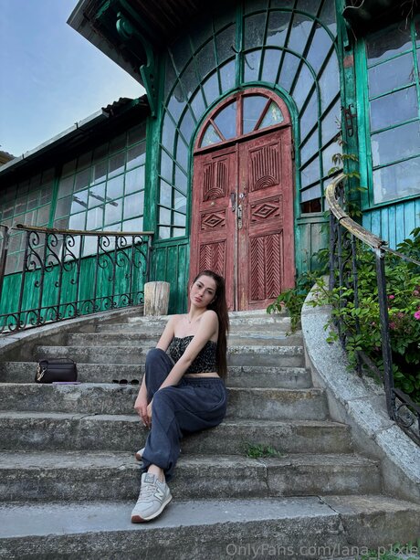 Nagie wyciekłe zdjęcie OnlyFans od Lana P1xie