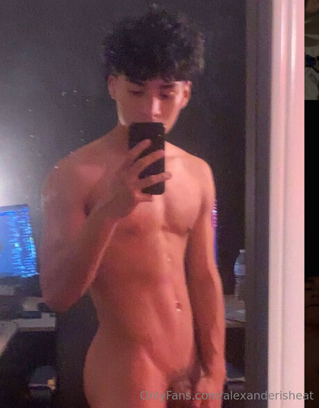 Nagie wyciekłe zdjęcie OnlyFans od Alexanderisheat