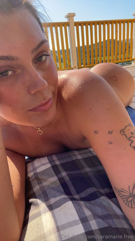 Nagie wyciekłe zdjęcie OnlyFans od Saramarie Free
