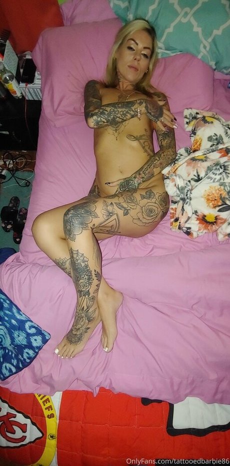 Nagie wyciekłe zdjęcie OnlyFans od Tattooedbarbie86