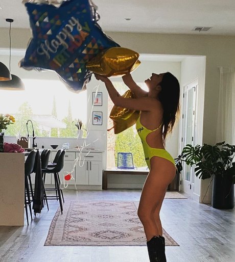 Nagie wyciekłe zdjęcie OnlyFans od Sarah Shahi