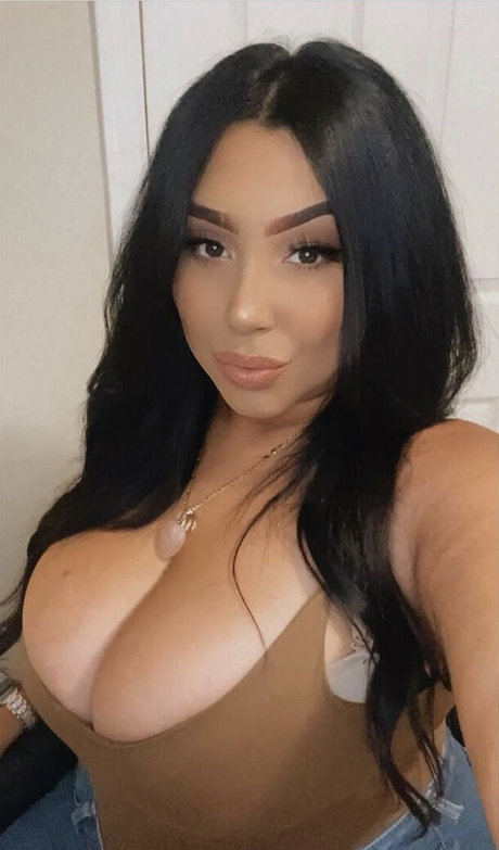 Nagie wyciekłe zdjęcie OnlyFans od Xojenni27