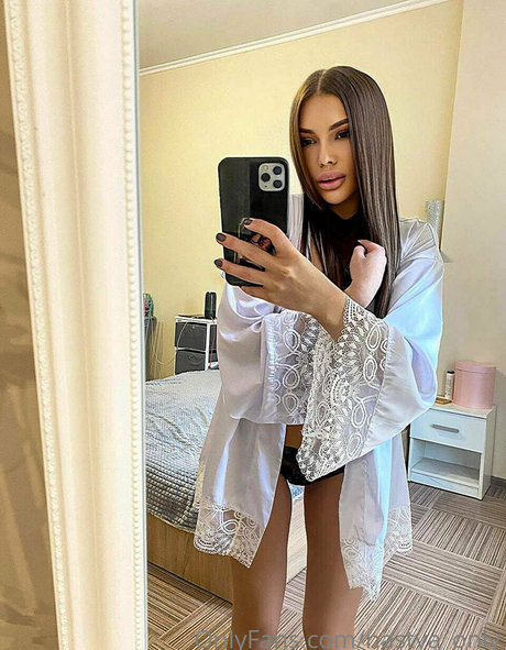 Nagie wyciekłe zdjęcie OnlyFans od Sofaukr