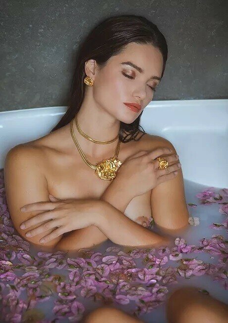 Nagie wyciekłe zdjęcie OnlyFans od Myrtille Revemont