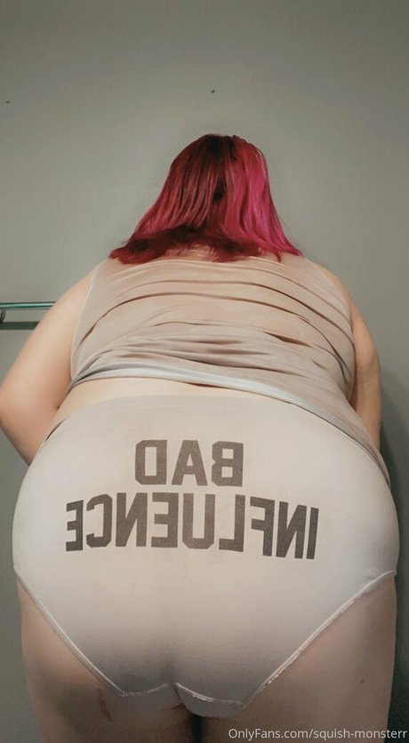 Nagie wyciekłe zdjęcie OnlyFans od Squishmonsterr