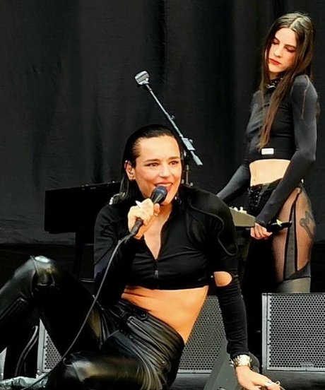 Nagie wyciekłe zdjęcie OnlyFans od Jehnny Beth
