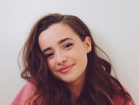 Nagie wyciekłe zdjęcie OnlyFans od Holly Earl