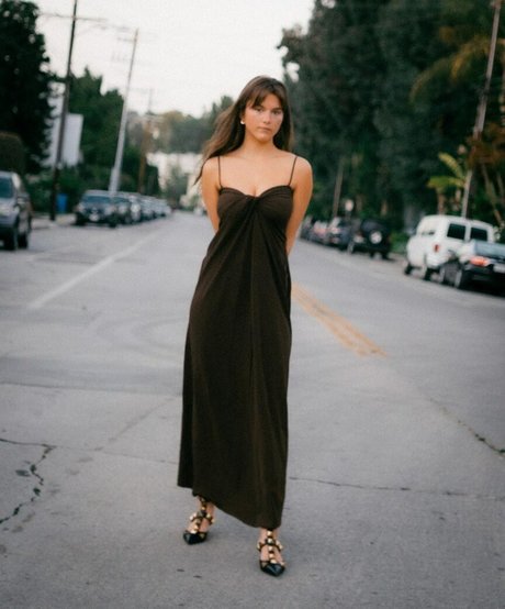 Nagie wyciekłe zdjęcie OnlyFans od Chloe East