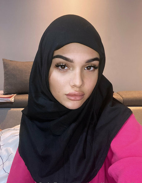 Nagie wyciekłe zdjęcie OnlyFans od Madinamuslimx