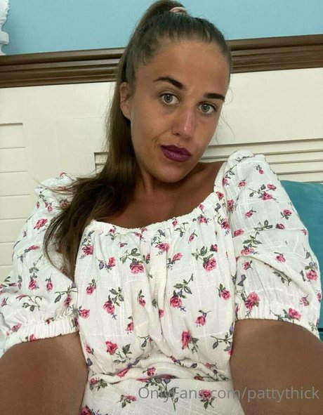 Nagie wyciekłe zdjęcie OnlyFans od Puffmommyxxx