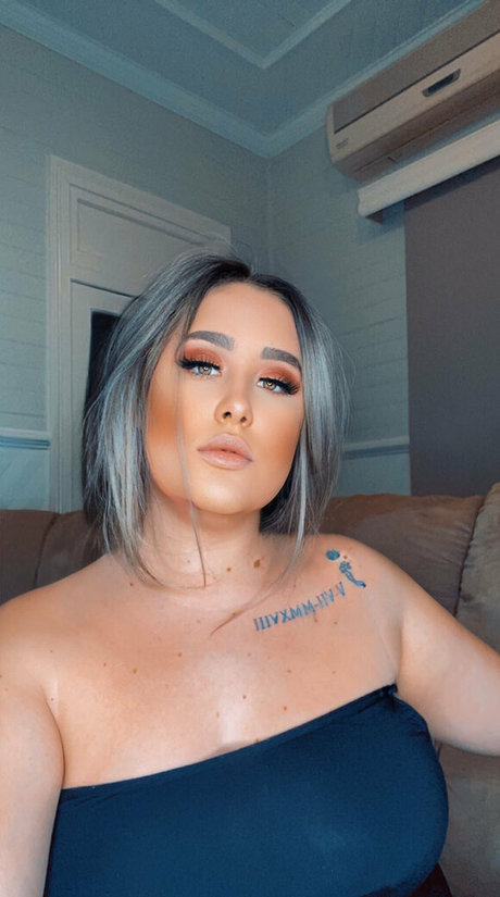 Nagie wyciekłe zdjęcie OnlyFans od Mollygreypreviews