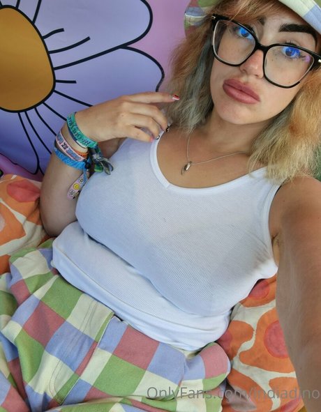 Nagie wyciekłe zdjęcie OnlyFans od Indiadino