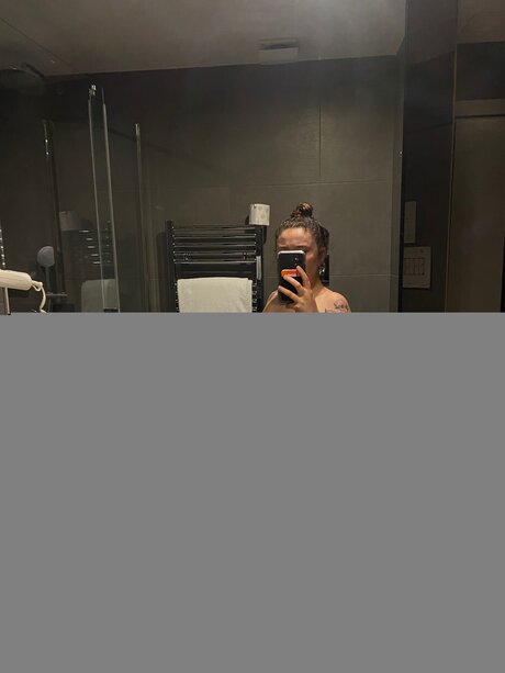 Nagie wyciekłe zdjęcie OnlyFans od U443146001