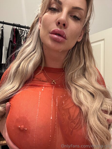 Nagie wyciekłe zdjęcie OnlyFans od Elaina Sky