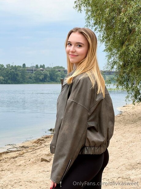 Nagie wyciekłe zdjęcie OnlyFans od Olivkasweet