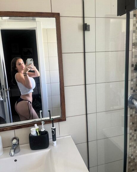 Nagie wyciekłe zdjęcie OnlyFans od Pelegsaar