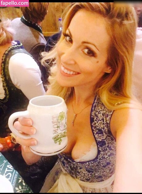 Nagie wyciekłe zdjęcie OnlyFans od Andrea Kaiser