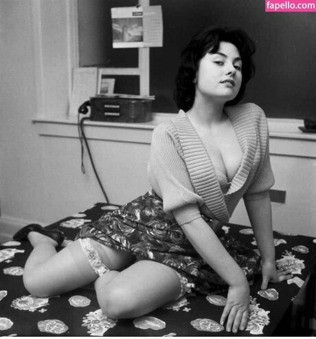 Vintage English Pinups