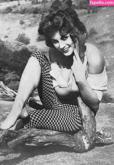 Vintage English Pinups