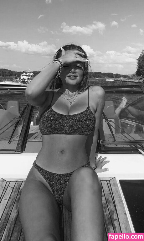 Nagie wyciekłe zdjęcie OnlyFans od Nathildelinn