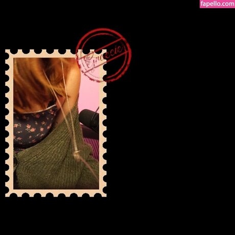 Nagie wyciekłe zdjęcie OnlyFans od Graciecatemakes