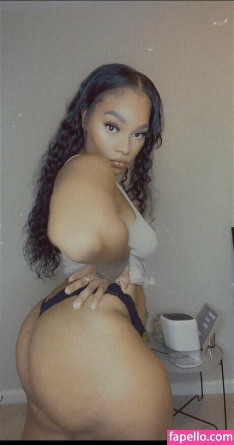 Nagie wyciekłe zdjęcie OnlyFans od Sietesfavorite