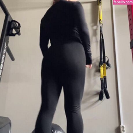 Lalipinkcheeks