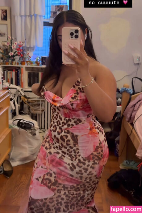 Nagie wyciekłe zdjęcie OnlyFans od Avriell