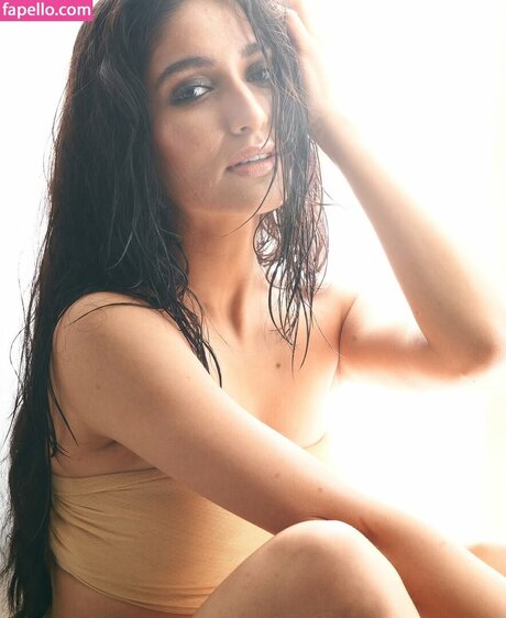 Nagie wyciekłe zdjęcie OnlyFans od Ojasvi Sharma