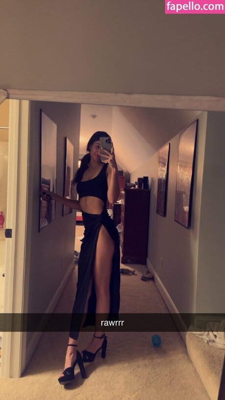 Nagie wyciekłe zdjęcie OnlyFans od Goddess Rhegan