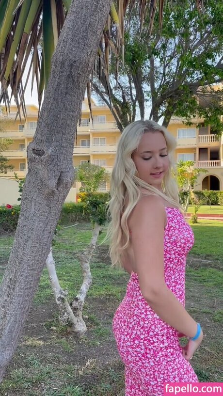 Lexi Booker