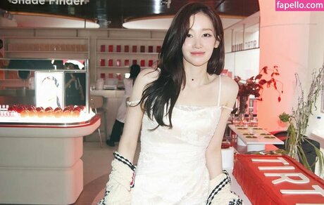 Jeon Jongseo