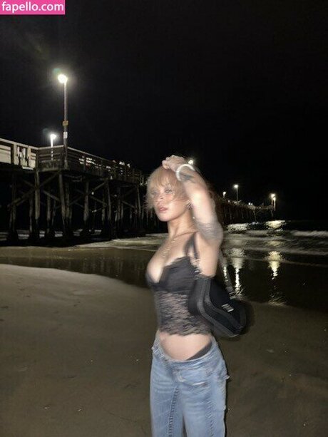 Nagie wyciekłe zdjęcie OnlyFans od Lunan3ra