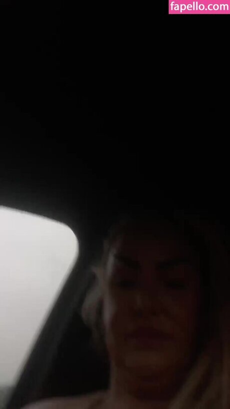 Mercedes Twitter Milf