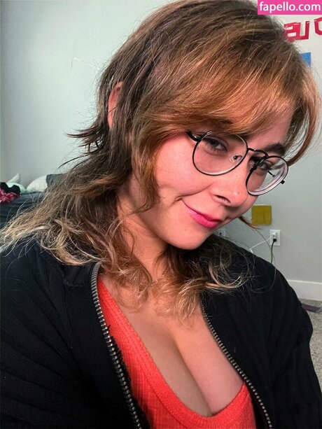 Nagie wyciekłe zdjęcie OnlyFans od Notpeebo