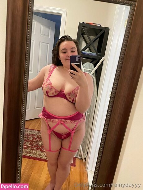 Nagie wyciekłe zdjęcie OnlyFans od Rainydayyy3