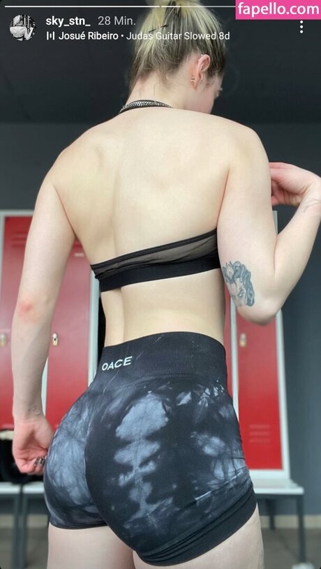 Nagie wyciekłe zdjęcie OnlyFans od Skystn