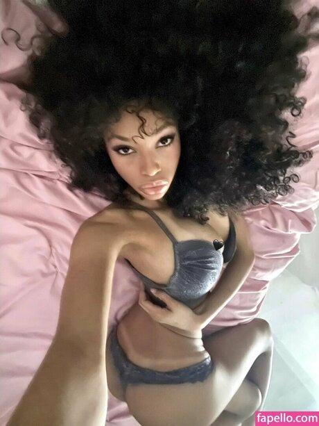 Nagie wyciekłe zdjęcie OnlyFans od Soleiljolina