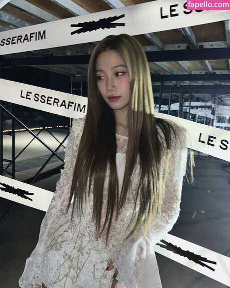 Kazuha Nakamura 中村 一葉