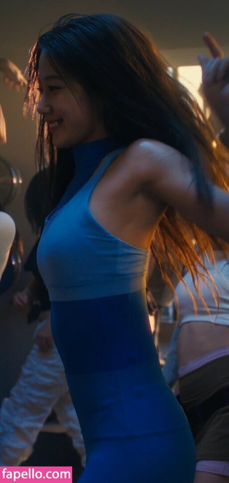 Kazuha Nakamura 中村 一葉