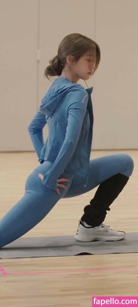 Kazuha Nakamura 中村 一葉