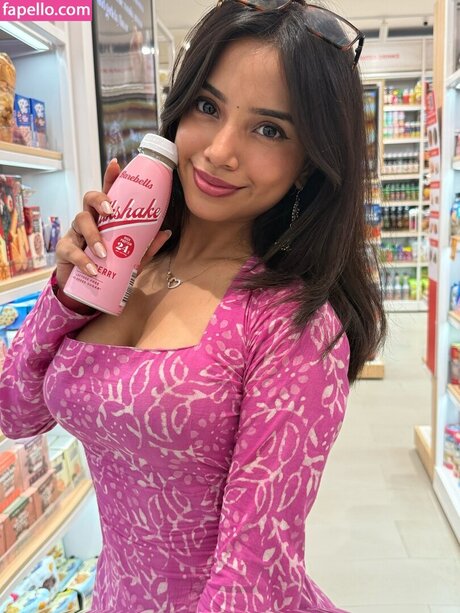 Nagie wyciekłe zdjęcie OnlyFans od Muskan Karia